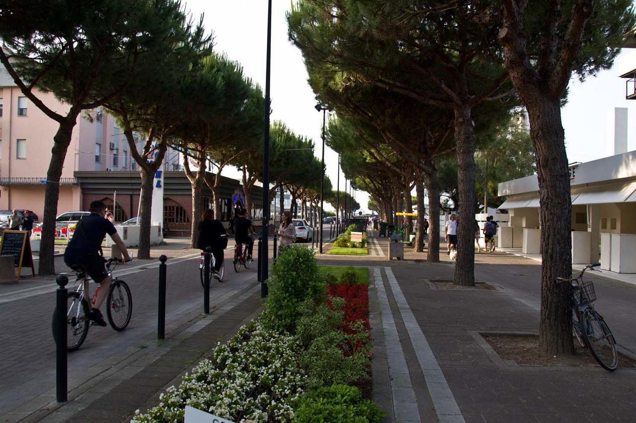 Appartamento Con Terrazza Lido delle Nazioni Esterno foto